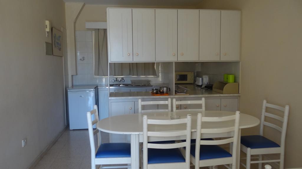 Klashiana Hotel Apartments Voroklini Ngoại thất bức ảnh
