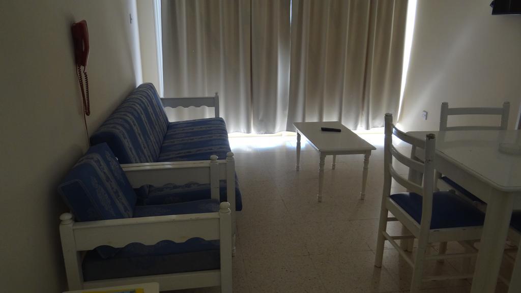 Klashiana Hotel Apartments Voroklini Ngoại thất bức ảnh