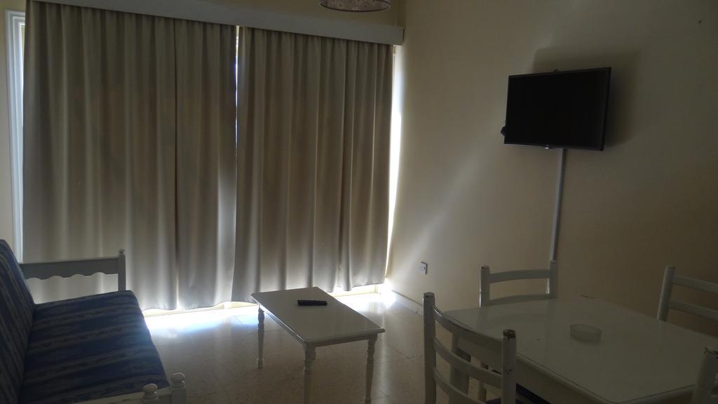Klashiana Hotel Apartments Voroklini Ngoại thất bức ảnh